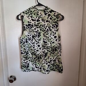 St. John Leporad Print Top. Size Sma